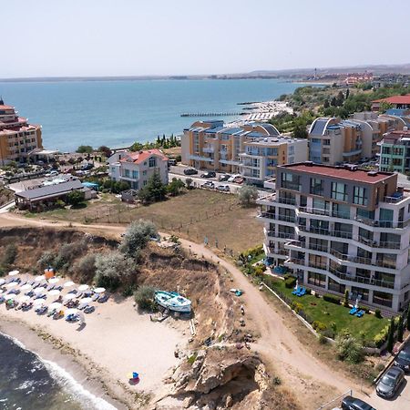 Apartcomplex Golden Bay Ravda Exteriör bild