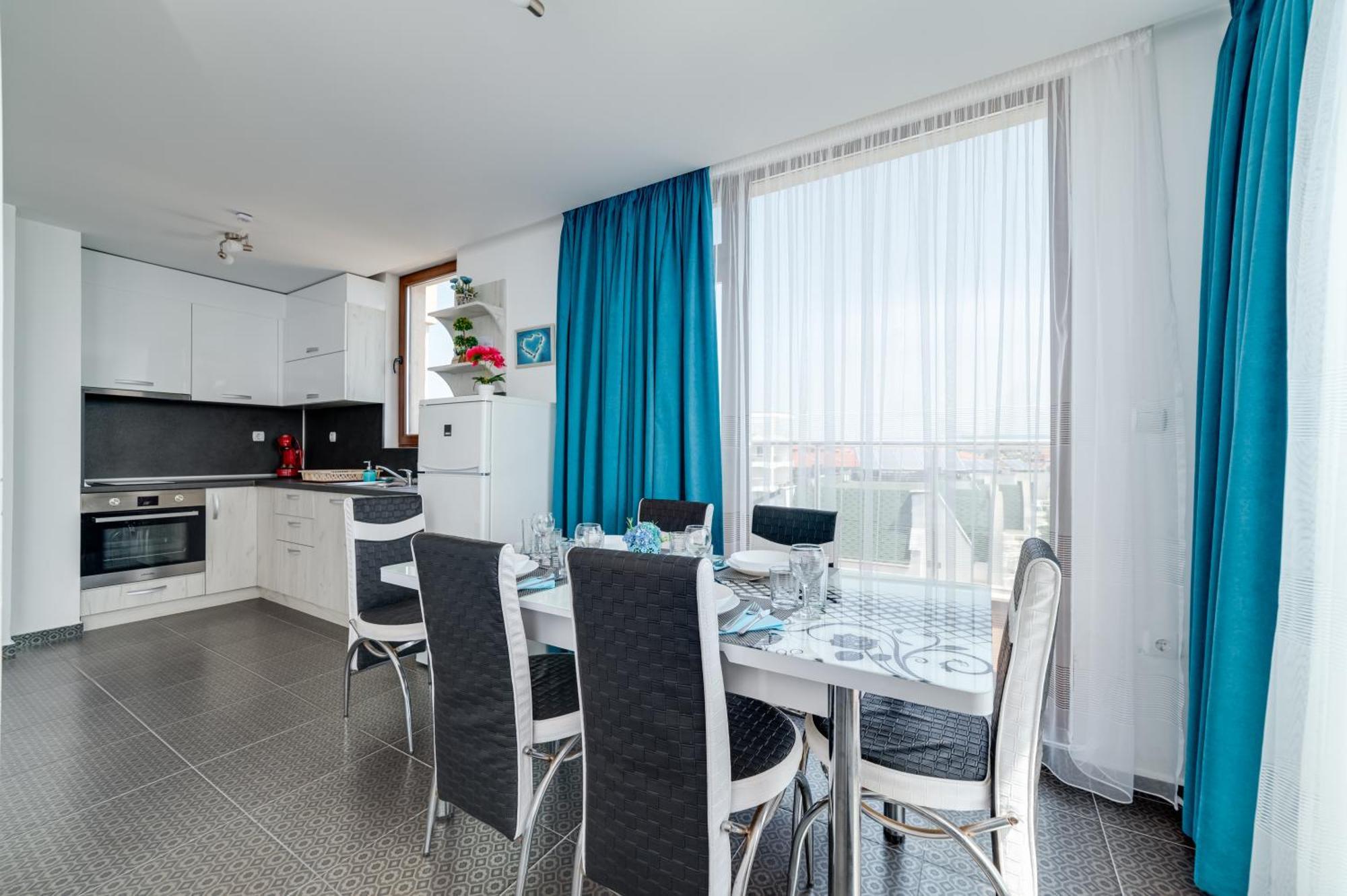 Apartcomplex Golden Bay Ravda Exteriör bild
